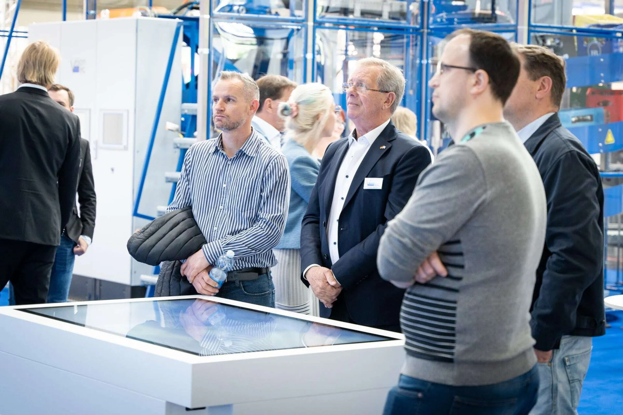 Impressive B2B presentations at interactive booth with multitouch table
