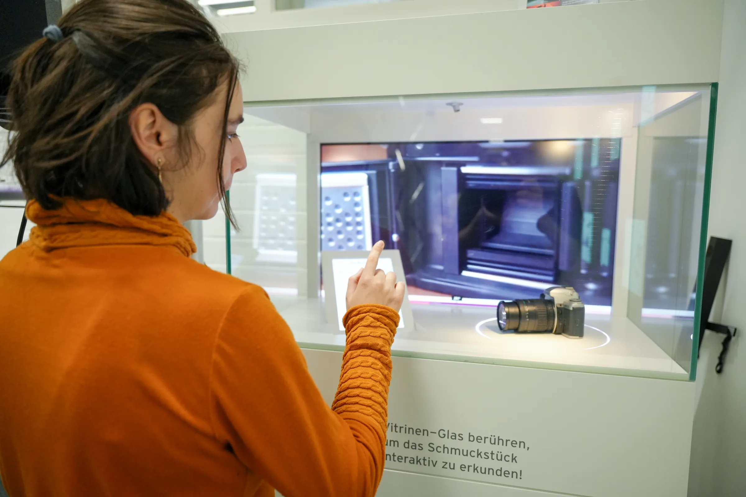 The Immersive Experience—An Interactive Display Case in the Garamantis Showroom