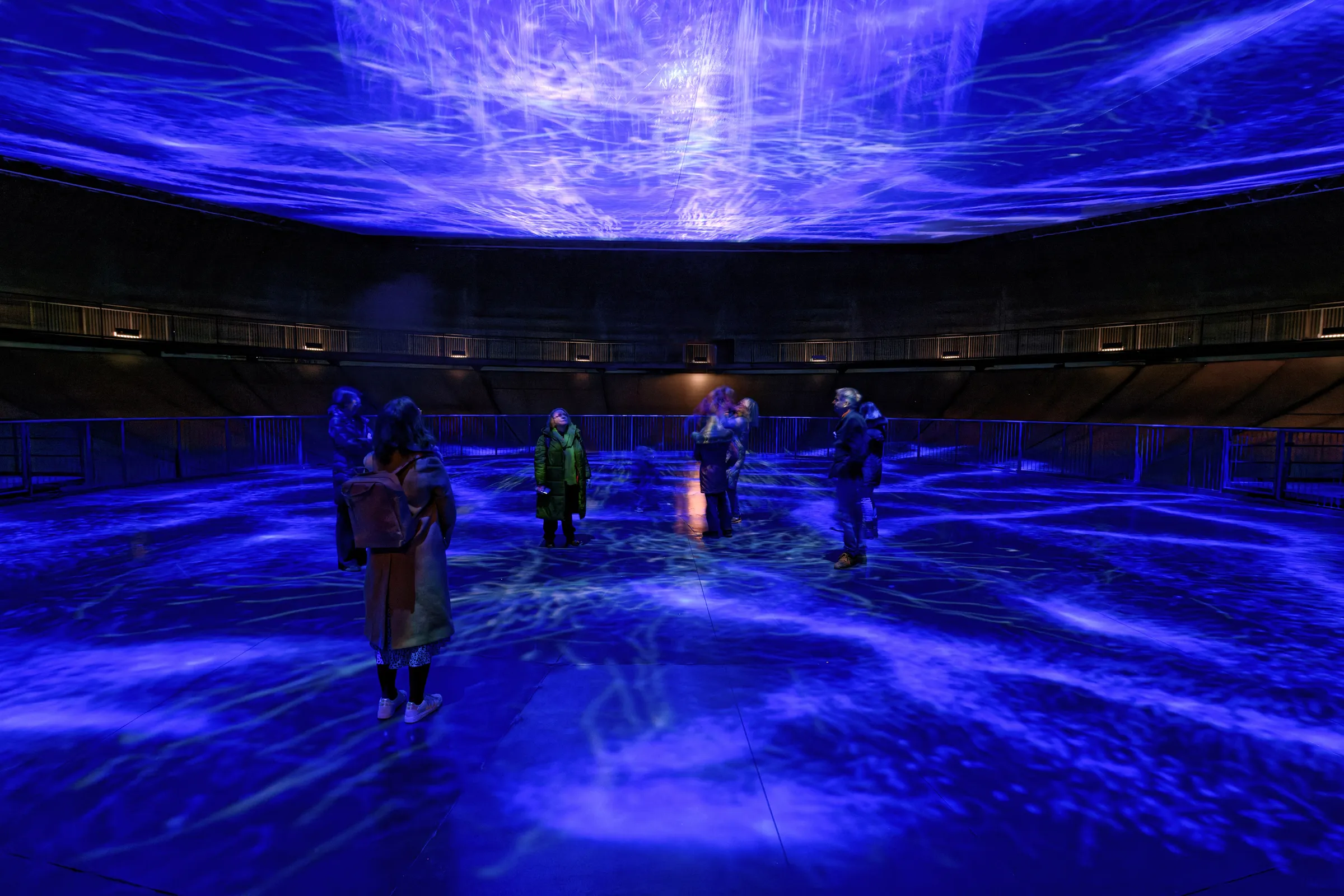 Immersive and interactive spatial projections at the Oberhausen Gasometer