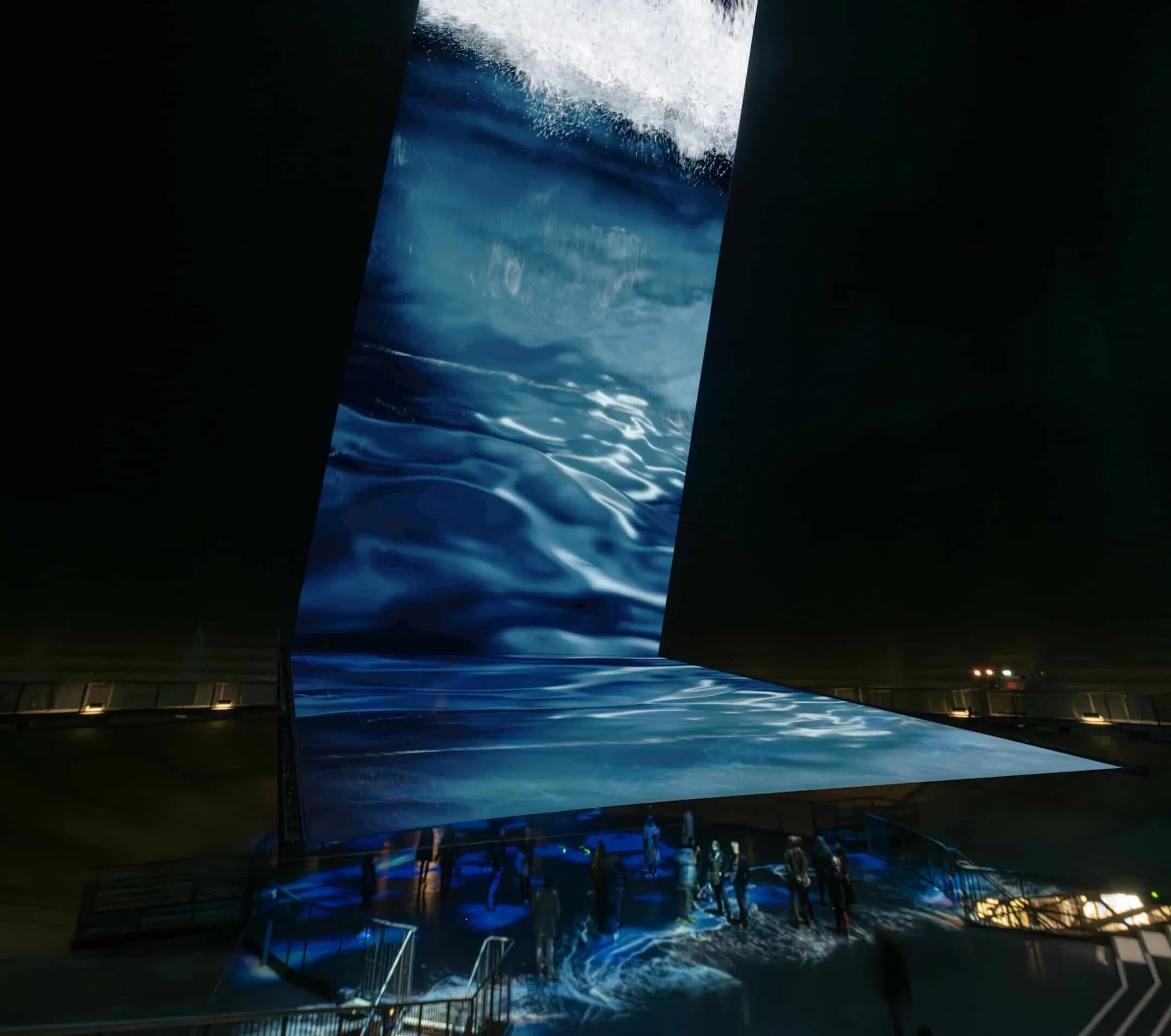 Immersive space with two projection screens in the Gasometer Oberhausen