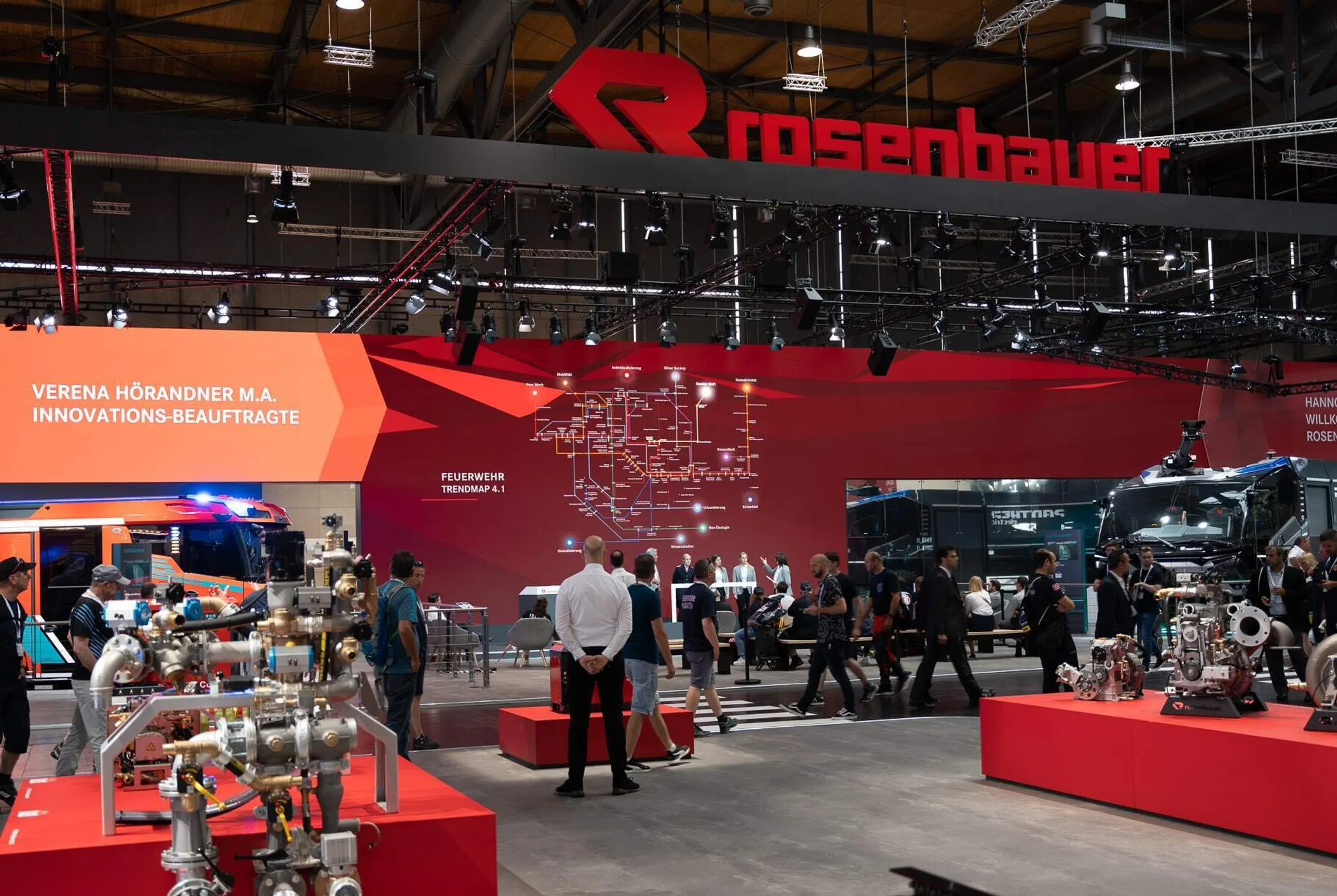 Interactive LED wall of 33x6 meters delivers spectacular performance