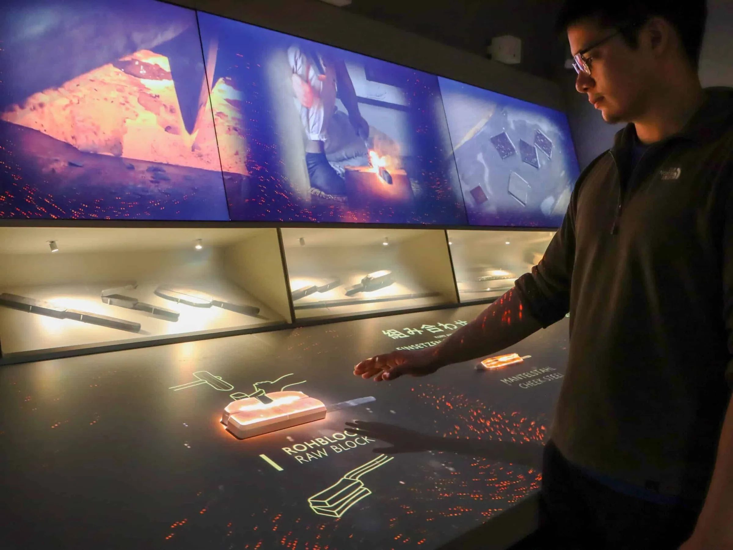 Projection mapping and interactive stations in the Samurai exhibition
