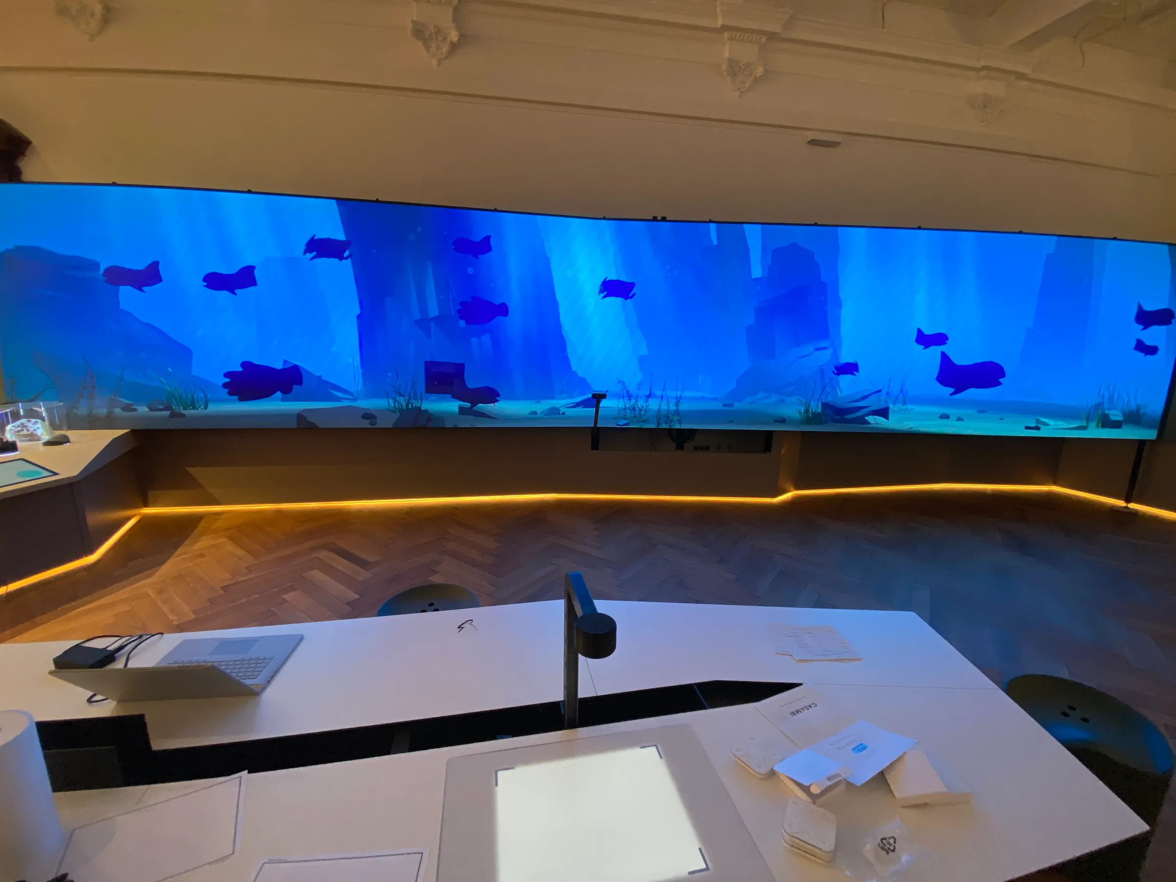 Typical maintenance tasks in showrooms and exhibitions